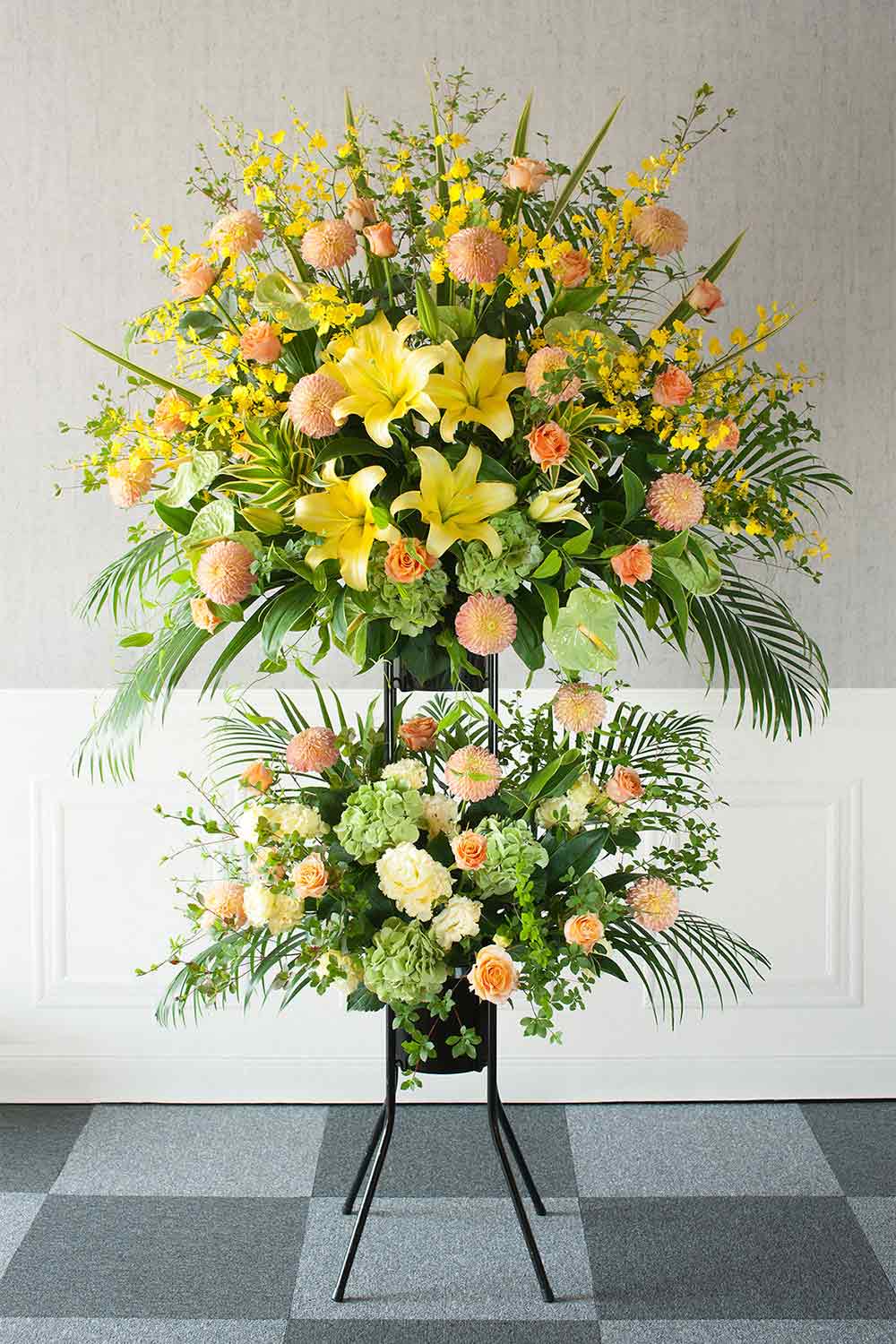 画像：【お祝いスタンド花】2段スタンド ラグジュアリーイエロー(黄・橙・グリーン) LLサイズ 高さ約210cm